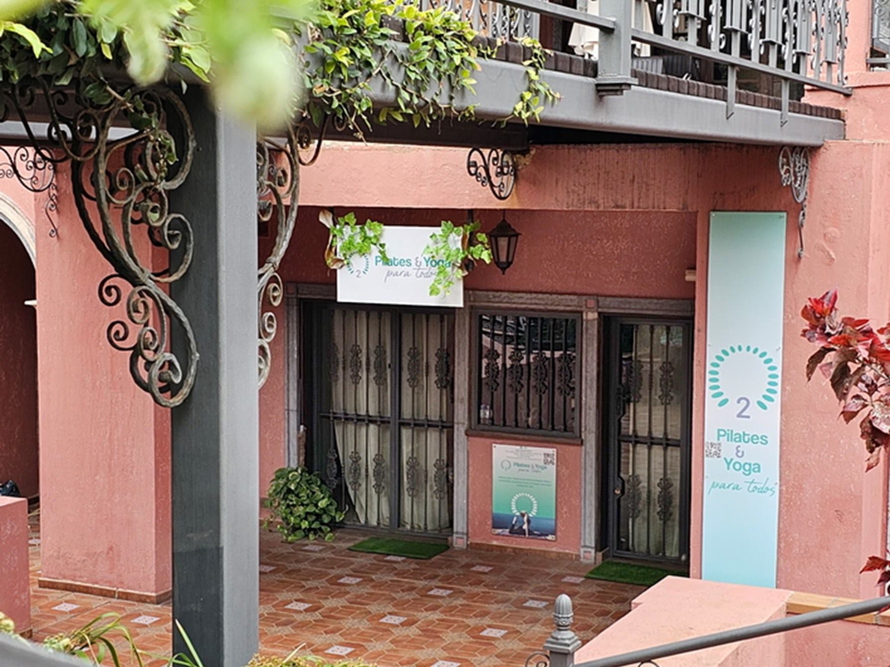 Puerta del estudio de pilates puerto de la cruz